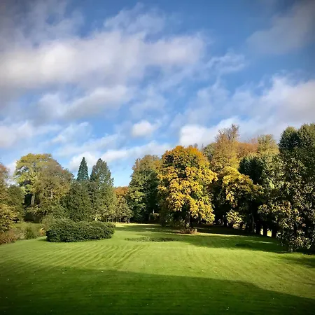 Skjoldenaesholm Slot 3*
