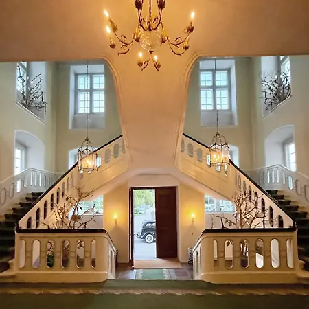 Skjoldenaesholm Slot Jystrup