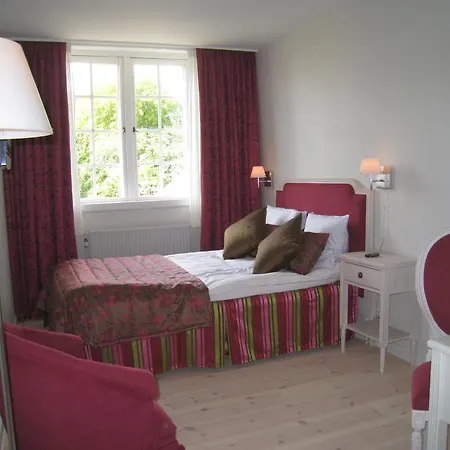 Skjoldenaesholm Slot 3* Jystrup