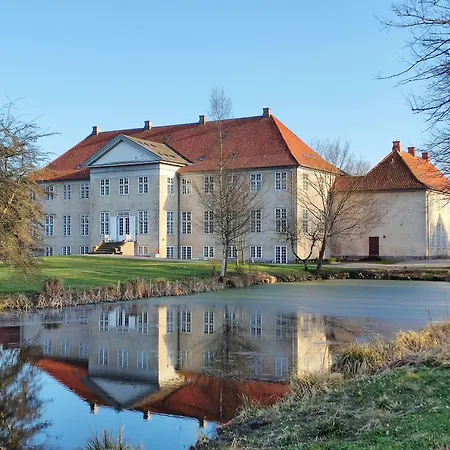 Skjoldenaesholm Slot 3* Jystrup