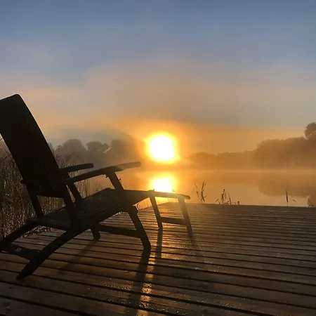 Skjoldenaesholm Slot 3*